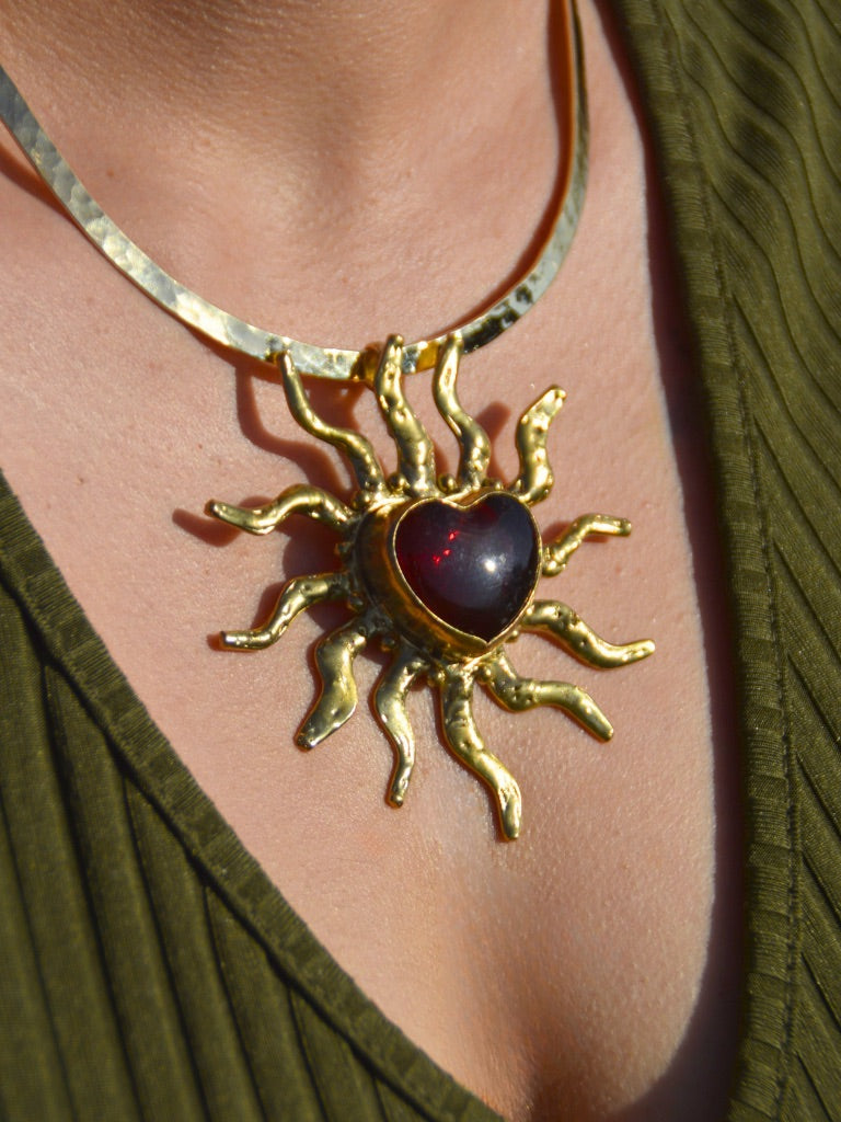 Heart Shine Heart Necklace