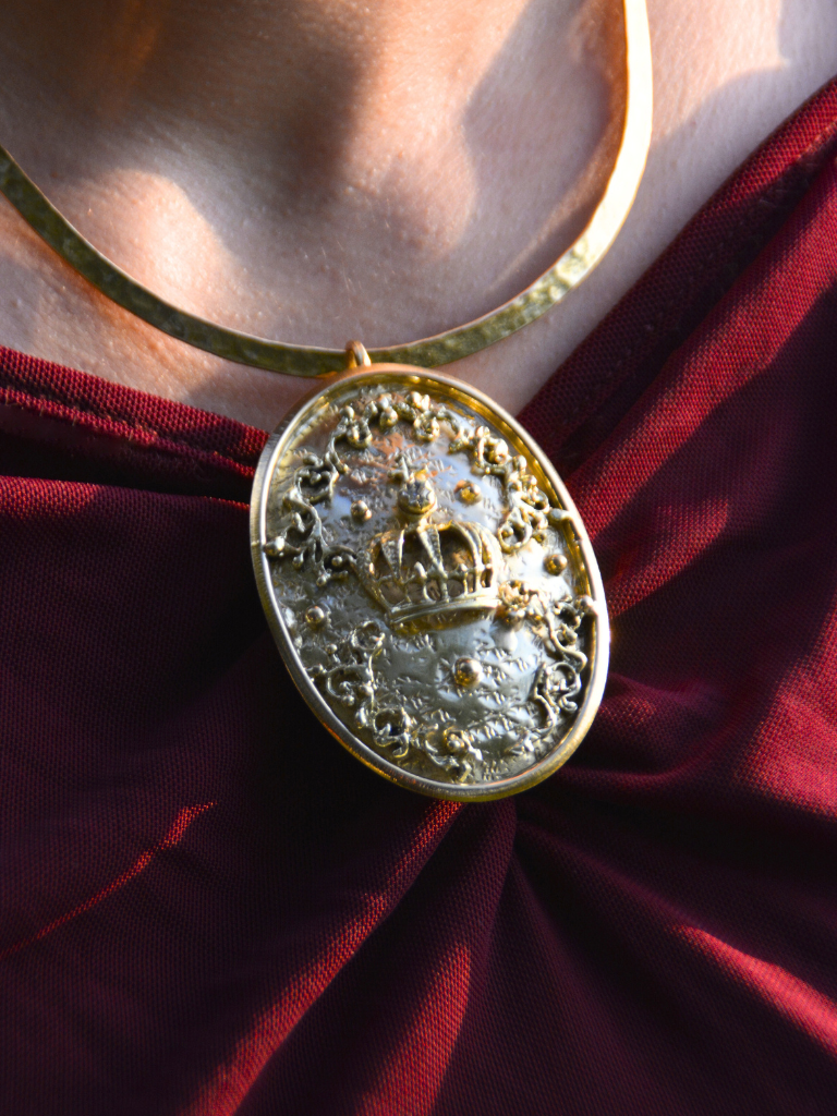 Crown Medallion locket