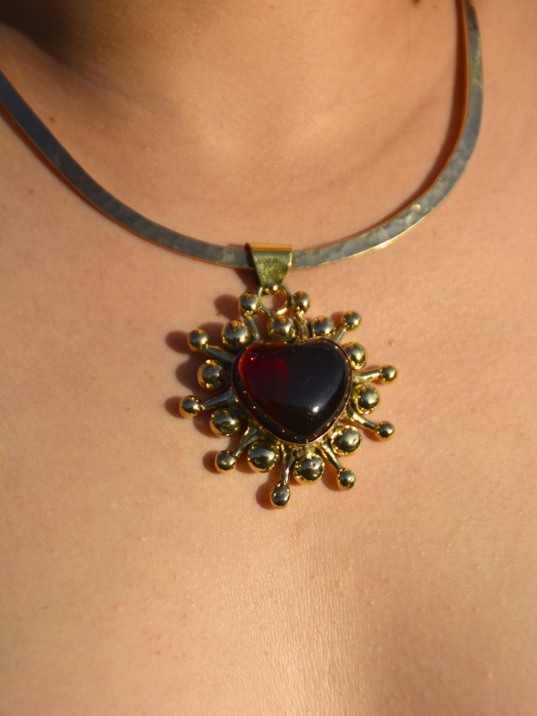 Red Vibrating Heart Necklace