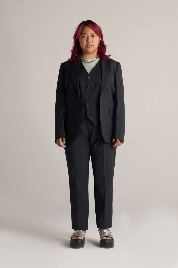 Luxor Kem Charcoal Suit