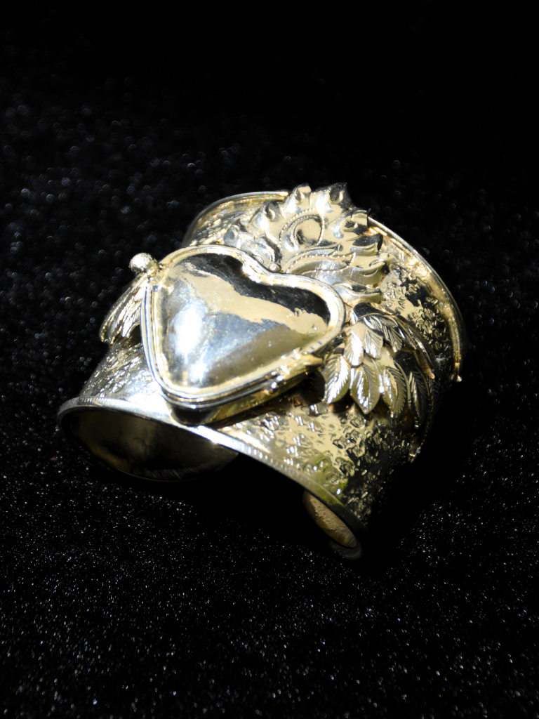 Sacred Heart bracelet Silver
