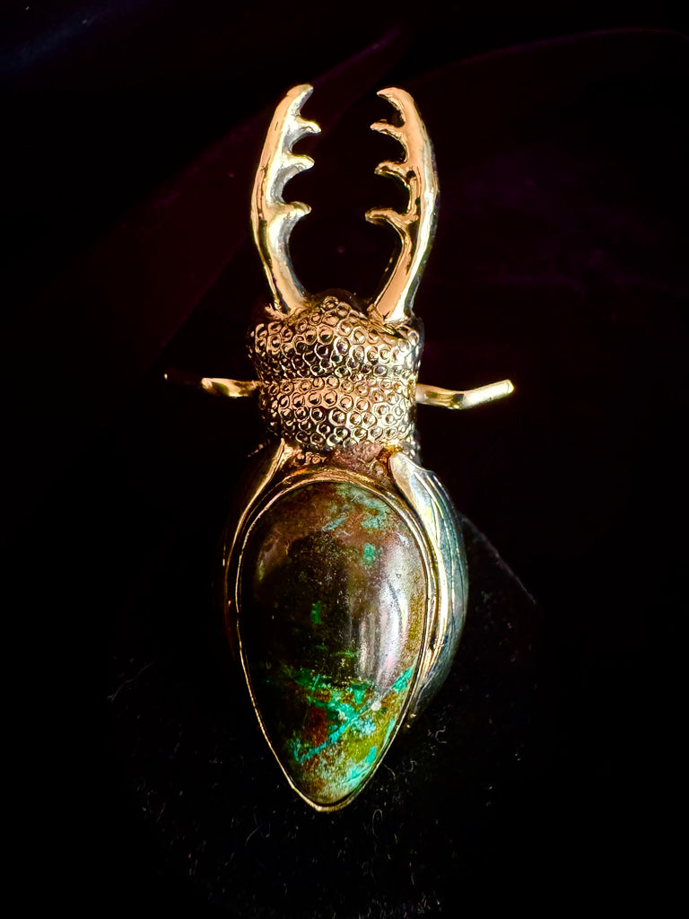 Chrysocolla gemstone on Stag Beetle Ring
