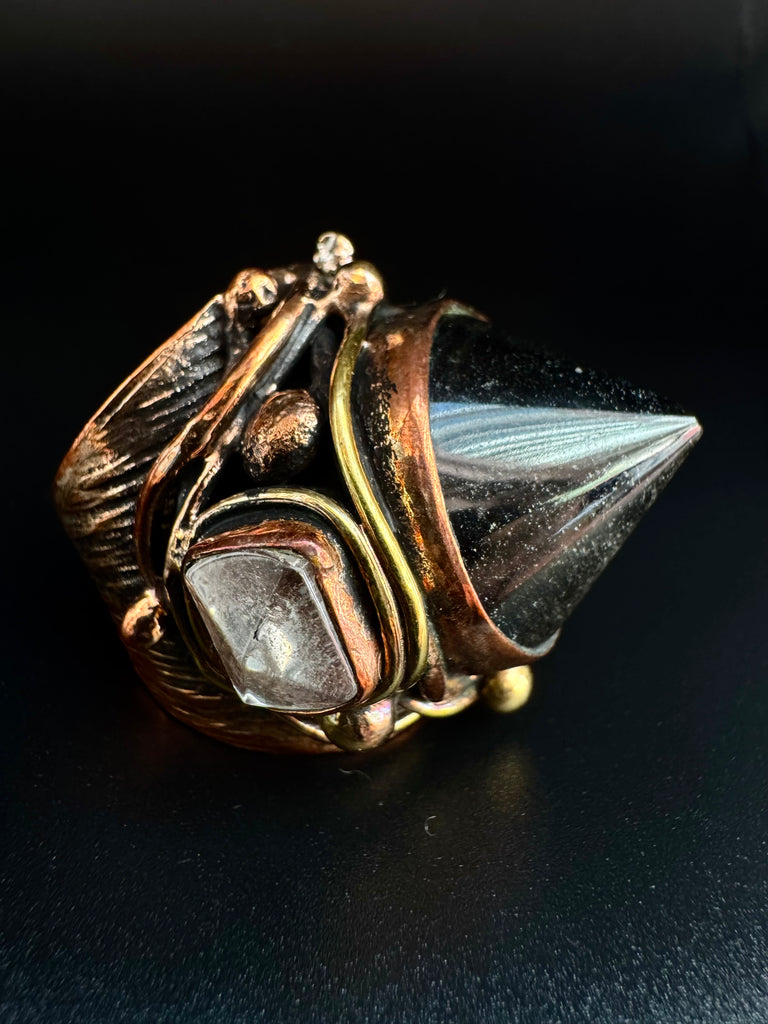 Obsindian Point Copper Ring