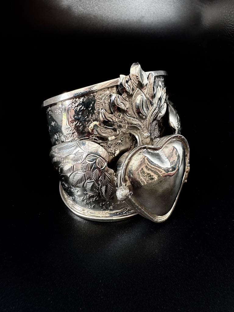 Silver Sacred Heart Locket bracelet Silver