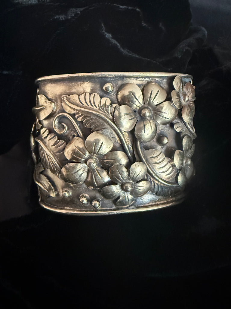 Garden bracelet