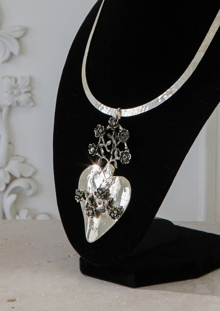 Rose Heart Necklace in Silver
