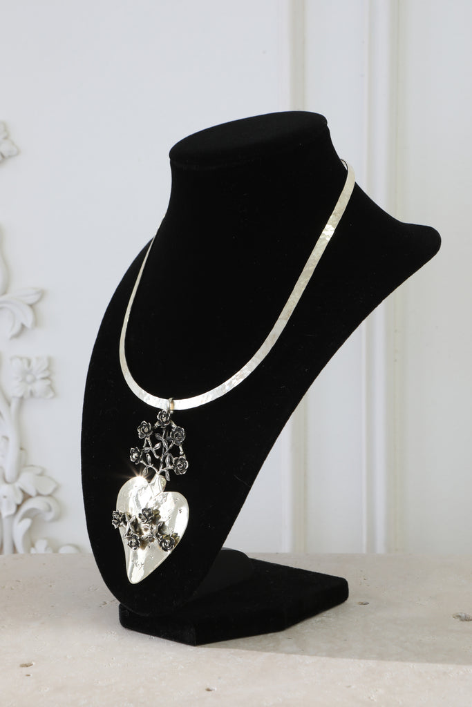 Rose Heart Necklace in Silver