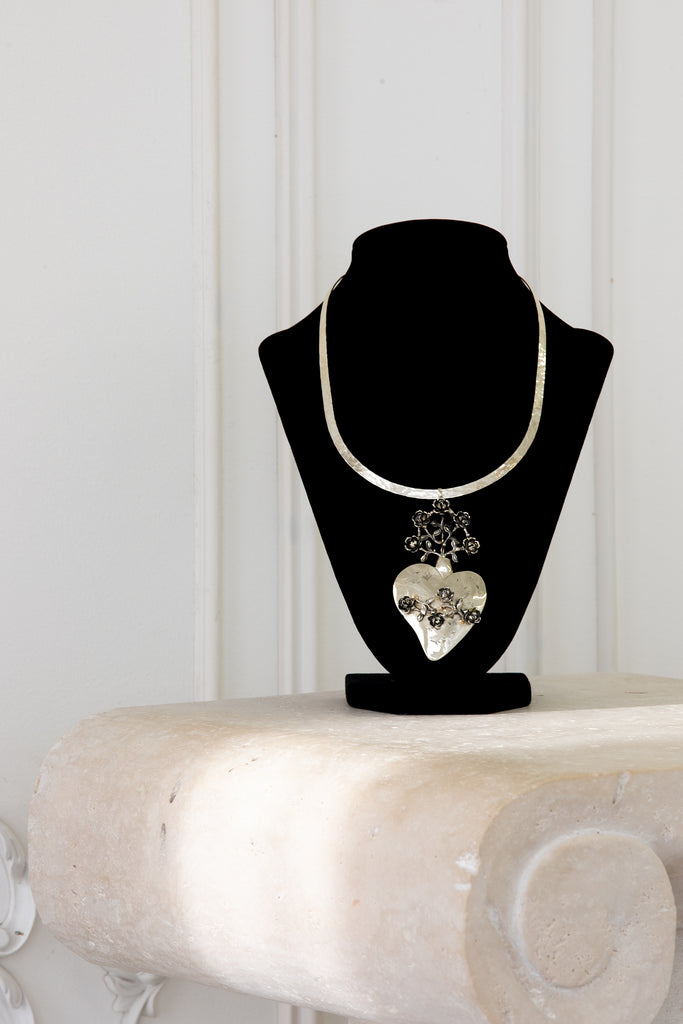 Rose Heart Necklace in Silver