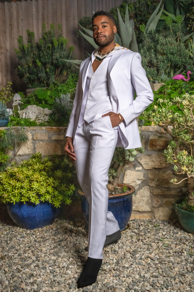 Ramses Chalk White Suit