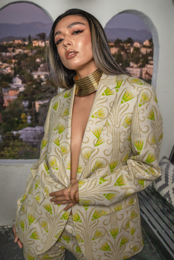 Oasis Lotus Suit